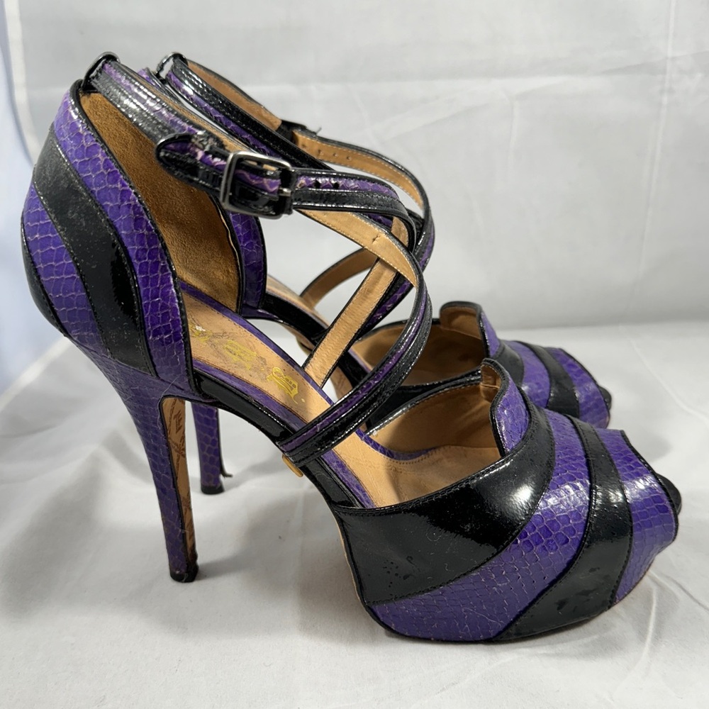 L.A.M.B purple and black strappy open toe heel 8.5